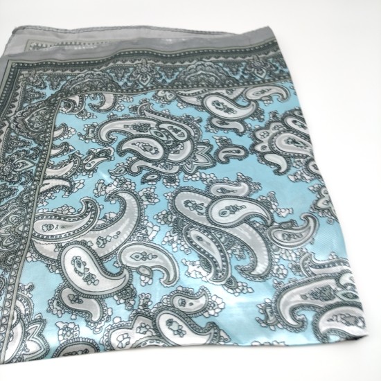 Small retro silk scarf in blue